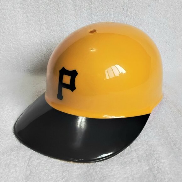 Full-Size 1969 MLB Pittsburgh Pirates Collector Batter's Helmet Never Adjusted!! - Picture 2 of 4